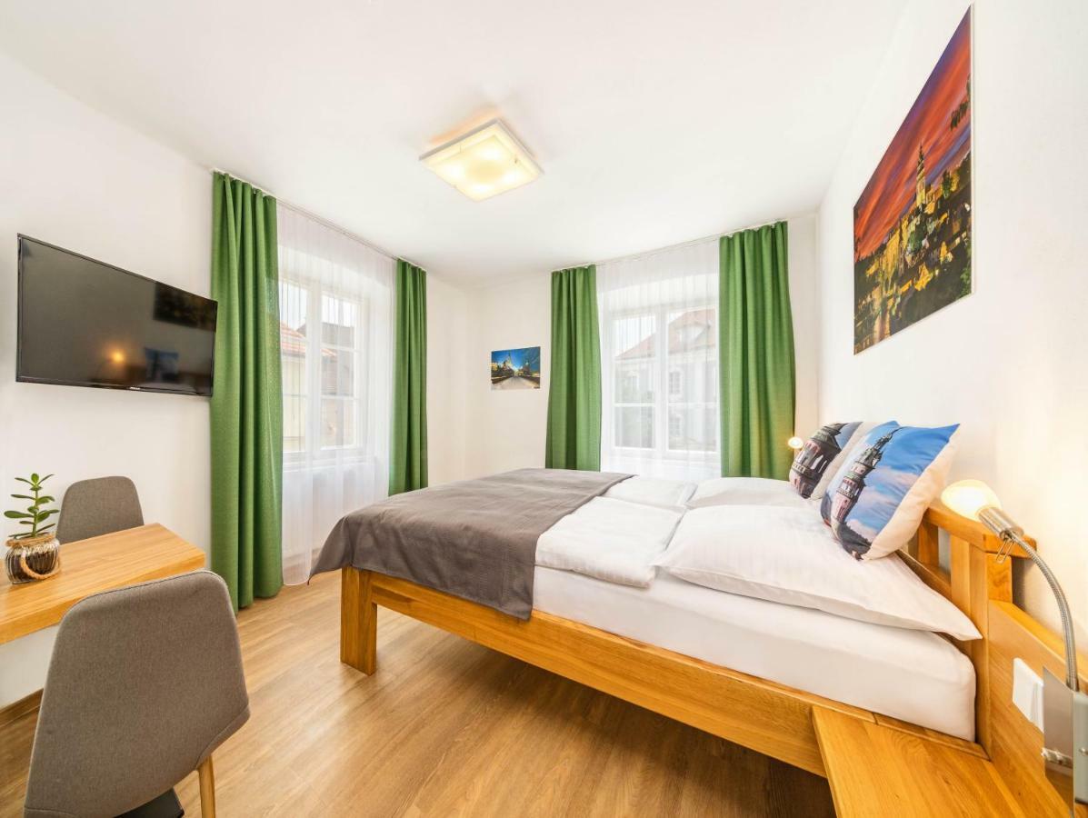 Hotel Garni Villa Areka Cesky Krumlov Bagian luar foto