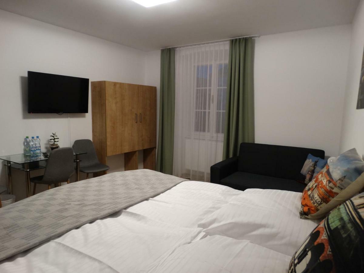 Hotel Garni Villa Areka Cesky Krumlov Bagian luar foto